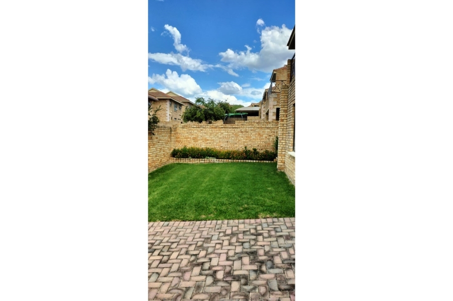 3 Bedroom Property for Sale in Noordhang Gauteng