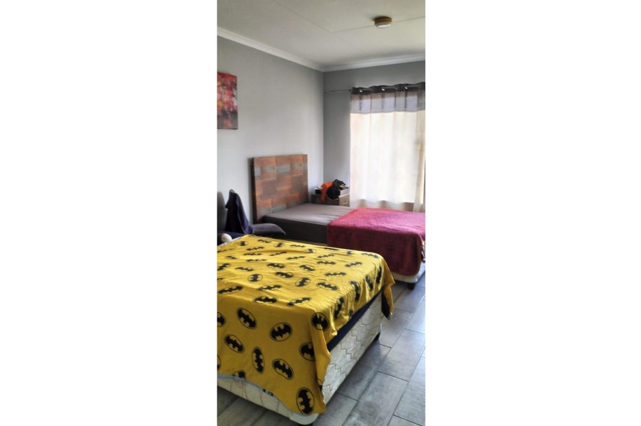 3 Bedroom Property for Sale in Noordhang Gauteng