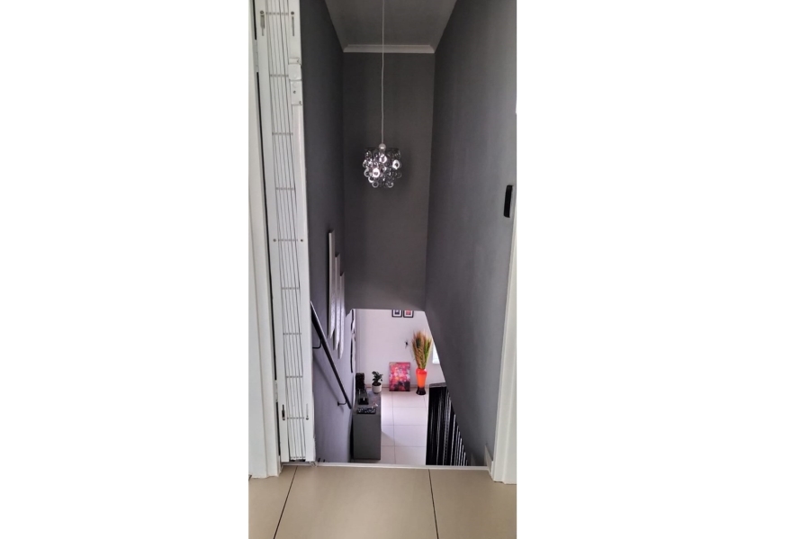 3 Bedroom Property for Sale in Noordhang Gauteng