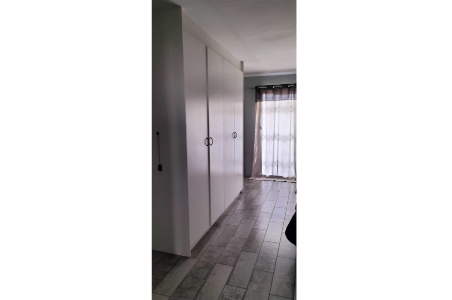 3 Bedroom Property for Sale in Noordhang Gauteng