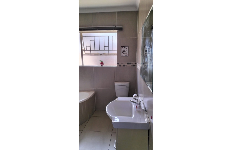 3 Bedroom Property for Sale in Noordhang Gauteng