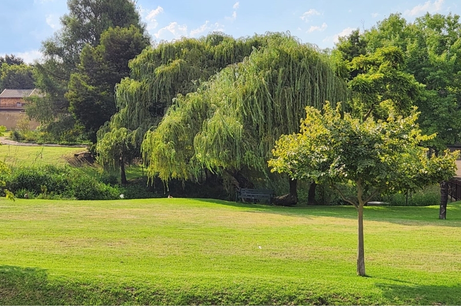 3 Bedroom Property for Sale in Noordhang Gauteng