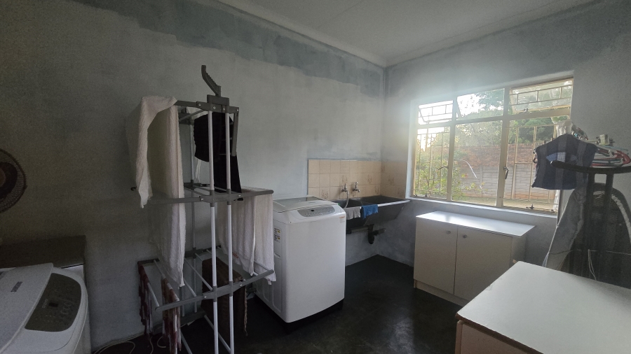 3 Bedroom Property for Sale in Garsfontein Gauteng