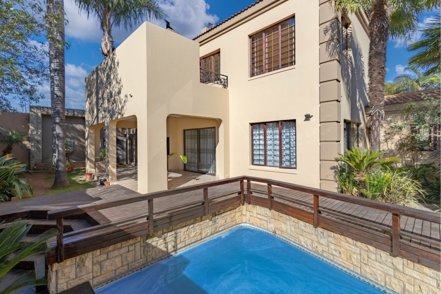 4 Bedroom Property for Sale in Bedfordview Gauteng