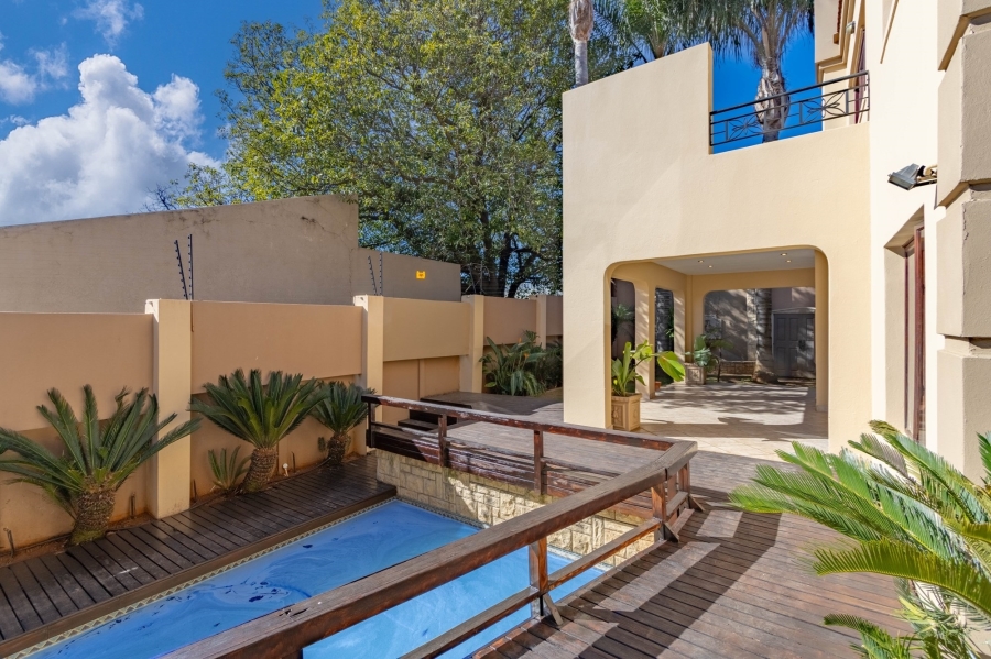 4 Bedroom Property for Sale in Bedfordview Gauteng