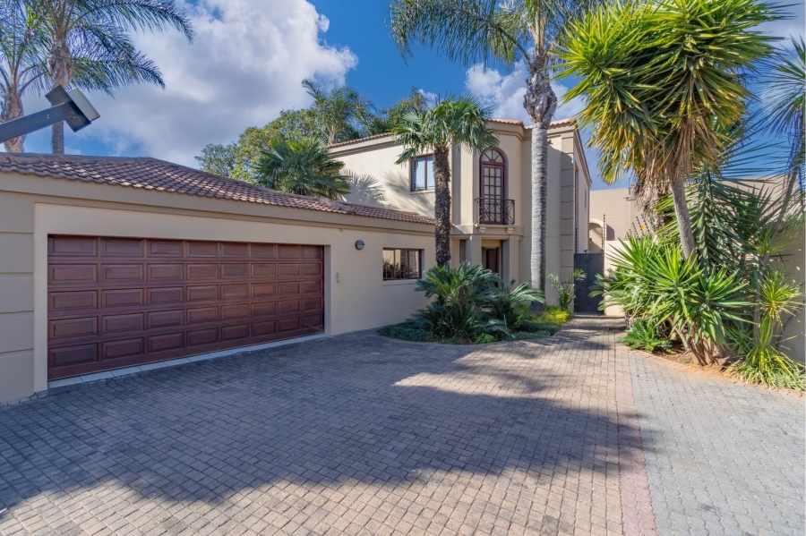 4 Bedroom Property for Sale in Bedfordview Gauteng