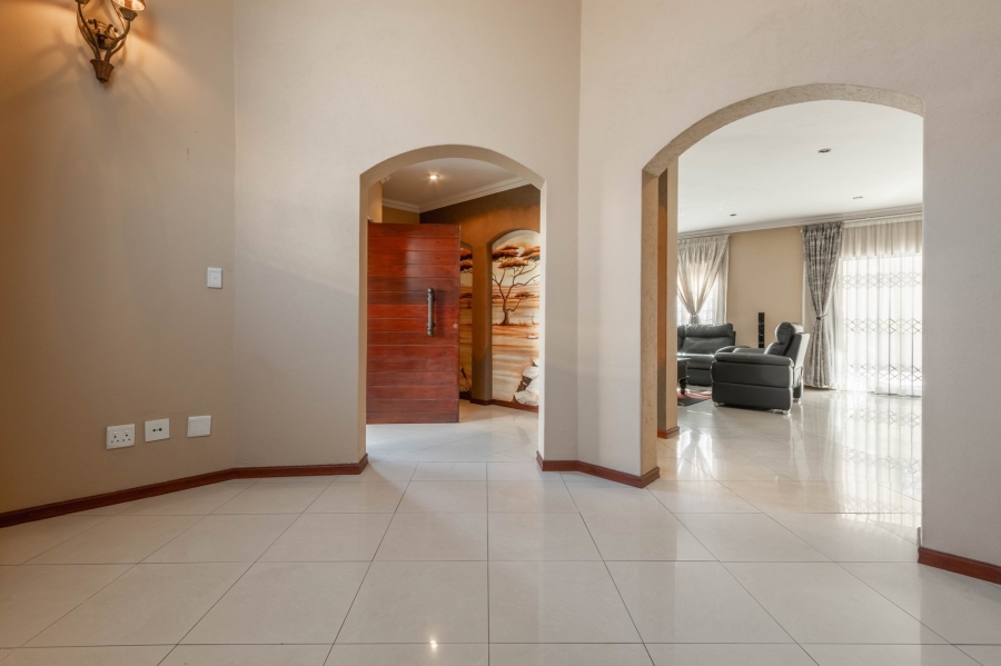 4 Bedroom Property for Sale in Bedfordview Gauteng