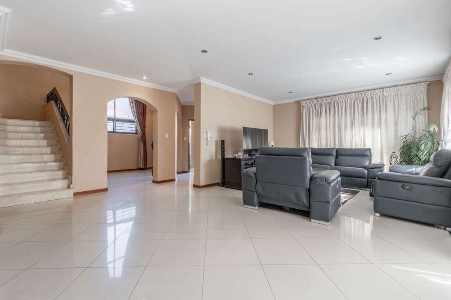 4 Bedroom Property for Sale in Bedfordview Gauteng