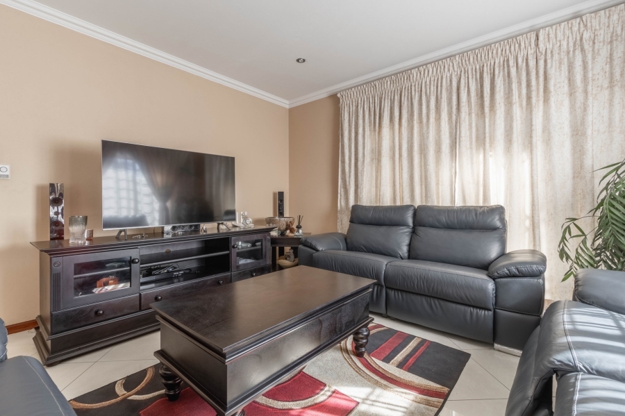 4 Bedroom Property for Sale in Bedfordview Gauteng
