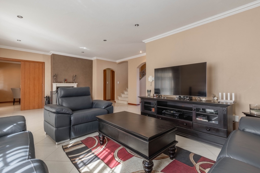 4 Bedroom Property for Sale in Bedfordview Gauteng