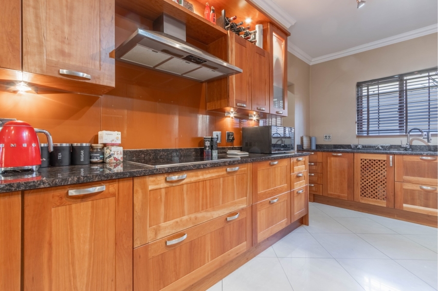 4 Bedroom Property for Sale in Bedfordview Gauteng