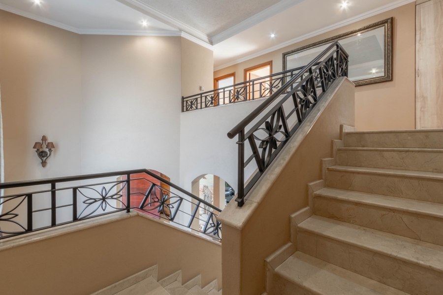 4 Bedroom Property for Sale in Bedfordview Gauteng