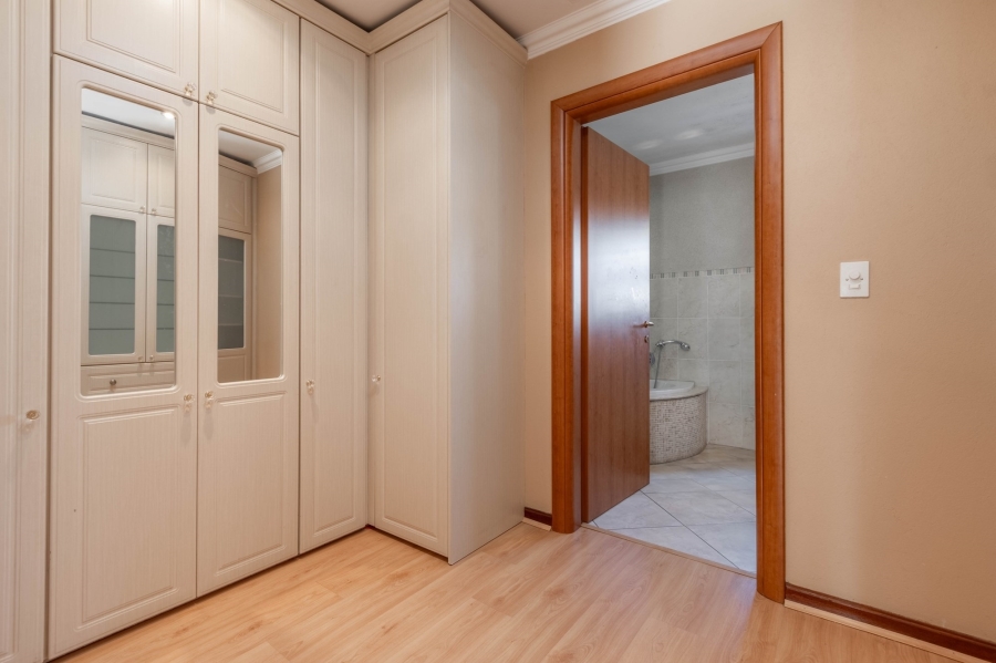 4 Bedroom Property for Sale in Bedfordview Gauteng