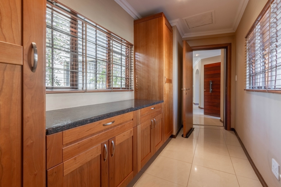 4 Bedroom Property for Sale in Bedfordview Gauteng
