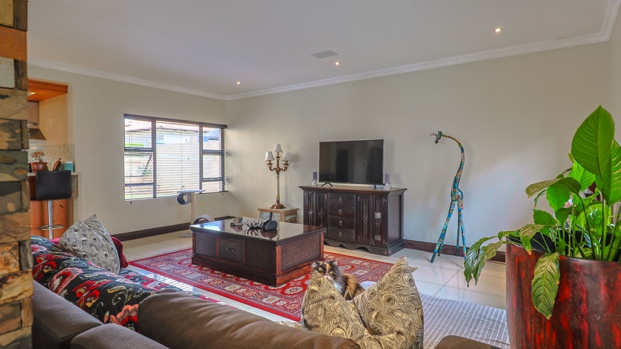 4 Bedroom Property for Sale in Irene Farm Villages Gauteng