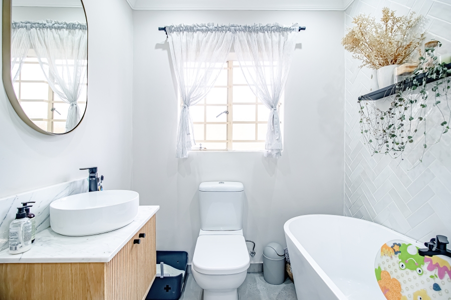 2 Bedroom Property for Sale in The Wilds Gauteng