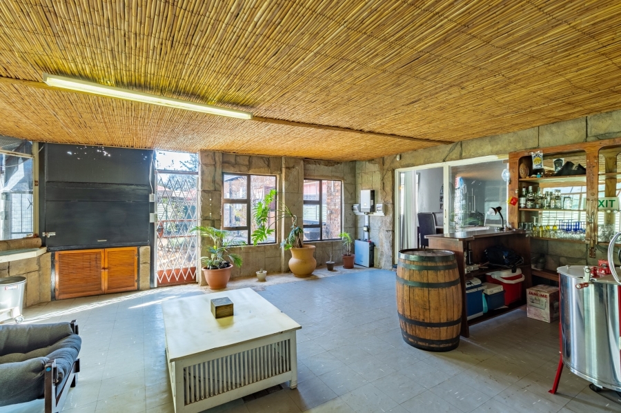 4 Bedroom Property for Sale in Wierda Park Gauteng
