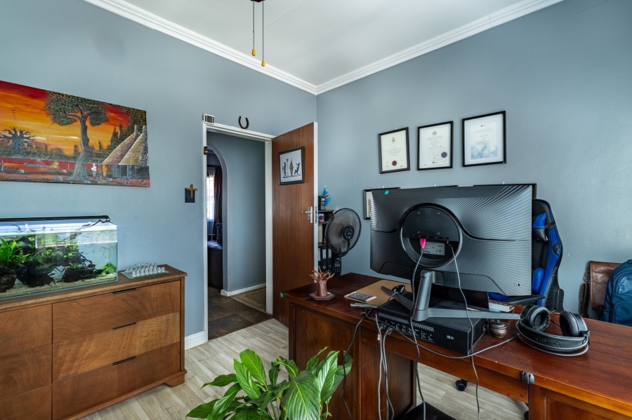 4 Bedroom Property for Sale in Wierda Park Gauteng