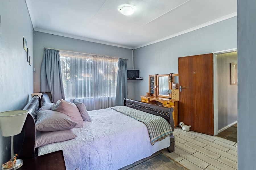 4 Bedroom Property for Sale in Wierda Park Gauteng