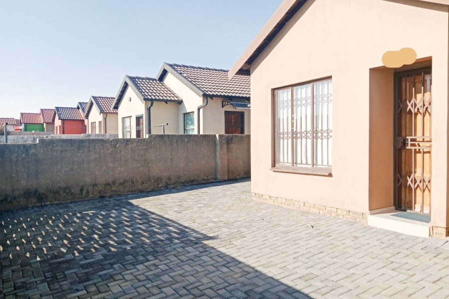 3 Bedroom Property for Sale in Soshanguve VV Gauteng