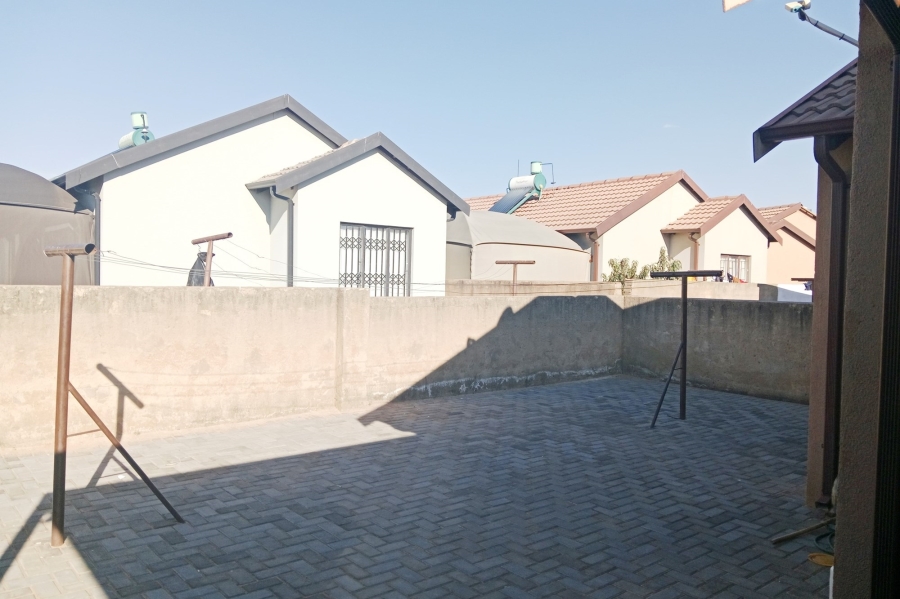 3 Bedroom Property for Sale in Soshanguve VV Gauteng