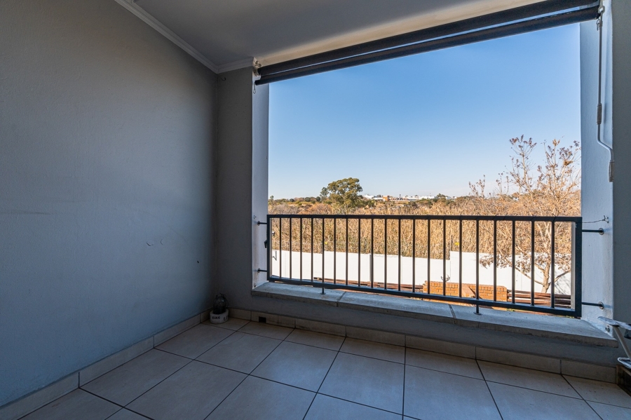 3 Bedroom Property for Sale in Olivedale Gauteng