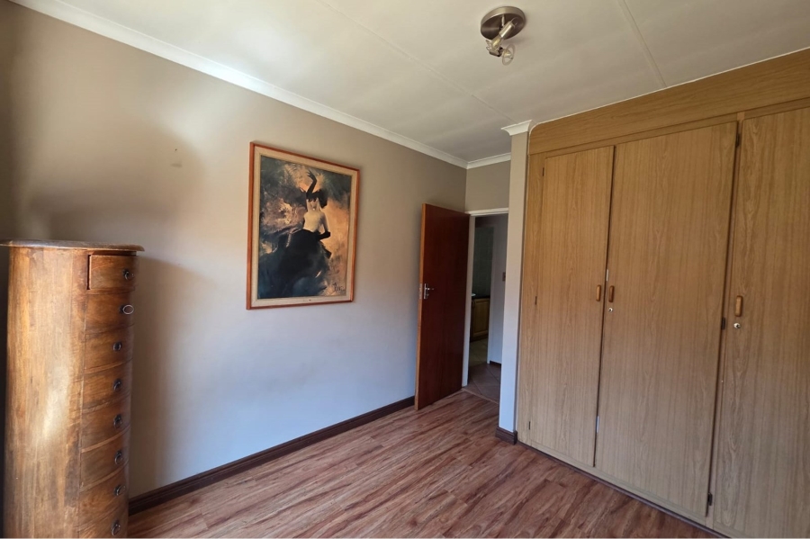 3 Bedroom Property for Sale in Eldoraigne Gauteng