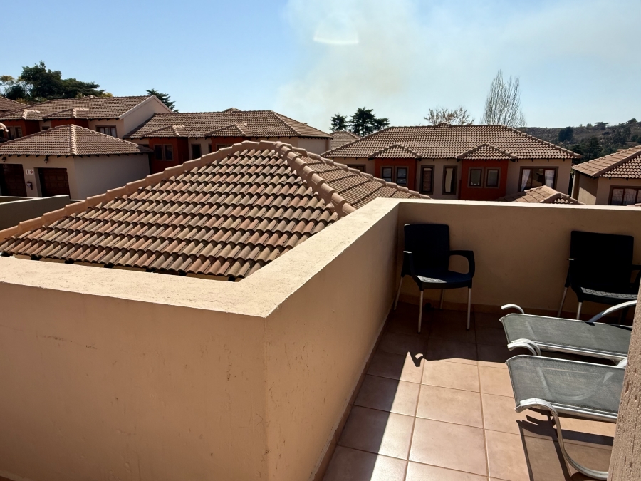 2 Bedroom Property for Sale in Noordheuwel Gauteng