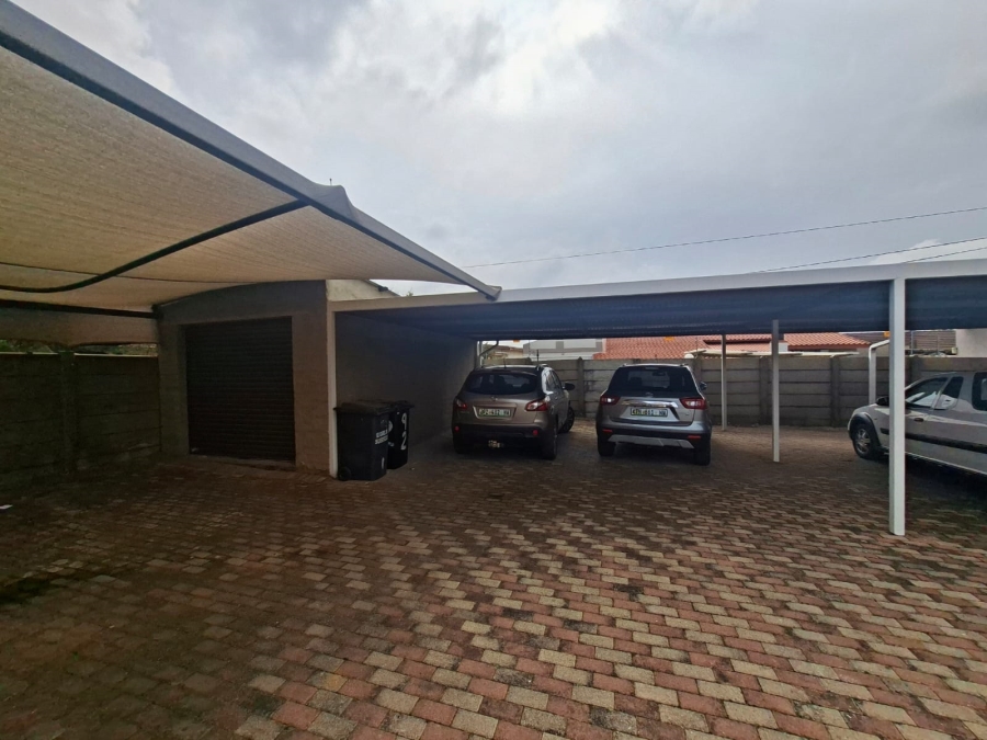 Commercial Property for Sale in Silverfields Gauteng