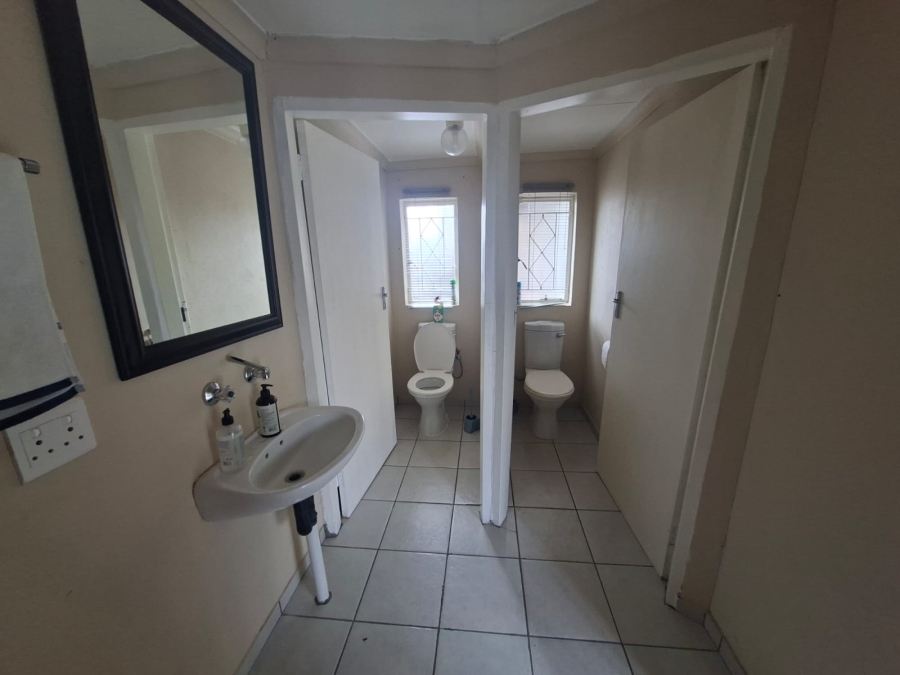 Commercial Property for Sale in Silverfields Gauteng