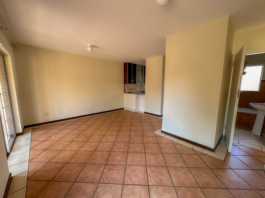 2 Bedroom Property for Sale in Eco Park Gauteng