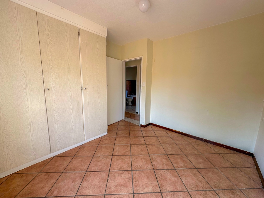 2 Bedroom Property for Sale in Eco Park Gauteng