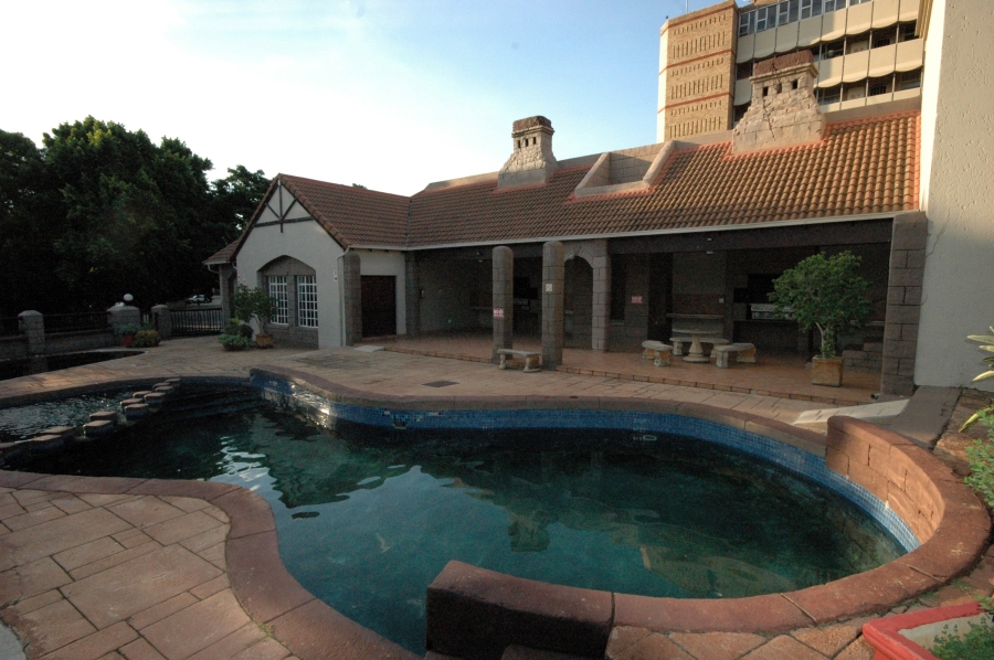 2 Bedroom Property for Sale in Faerie Glen Gauteng
