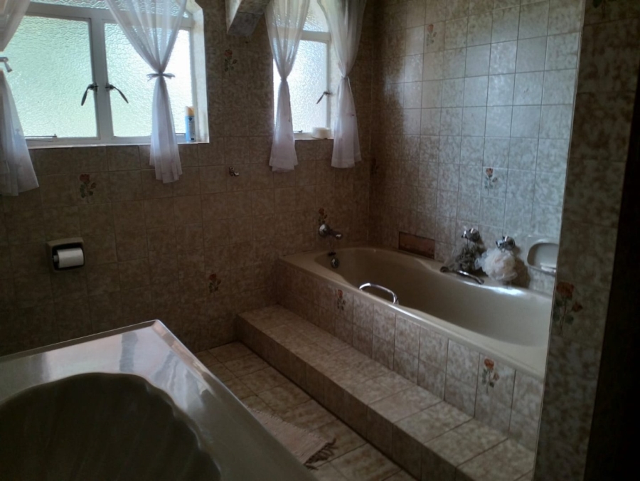 3 Bedroom Property for Sale in Greenhills Gauteng