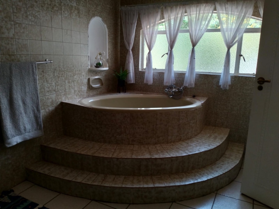 3 Bedroom Property for Sale in Greenhills Gauteng
