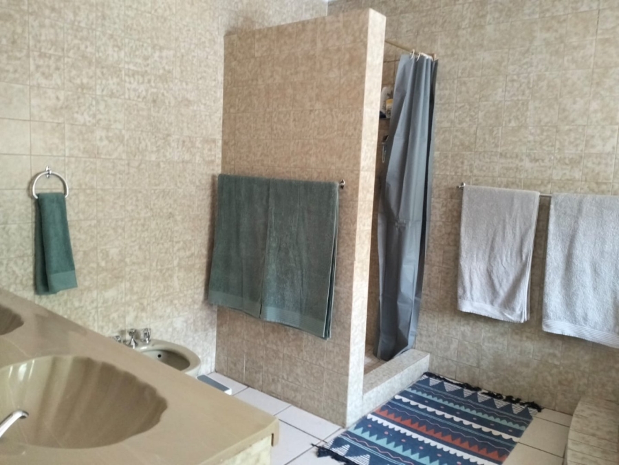 3 Bedroom Property for Sale in Greenhills Gauteng