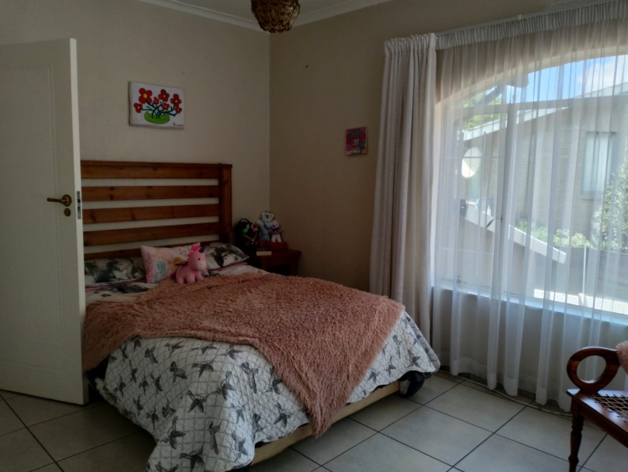 3 Bedroom Property for Sale in Greenhills Gauteng