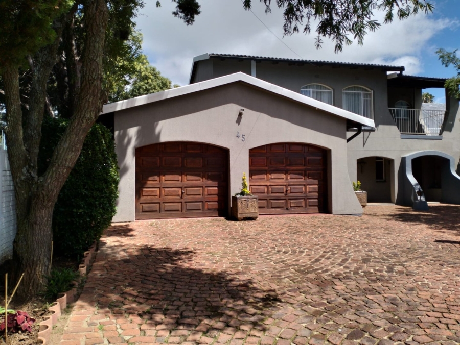 3 Bedroom Property for Sale in Greenhills Gauteng