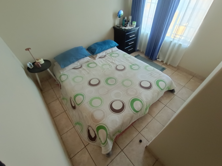 2 Bedroom Property for Sale in Zwartkop Gauteng