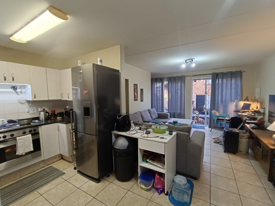 2 Bedroom Property for Sale in Zwartkop Gauteng