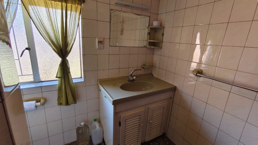 3 Bedroom Property for Sale in Casseldale Gauteng