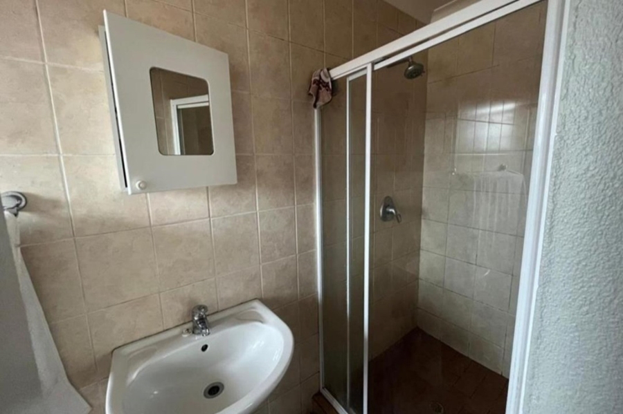 2 Bedroom Property for Sale in Bedfordview Gauteng