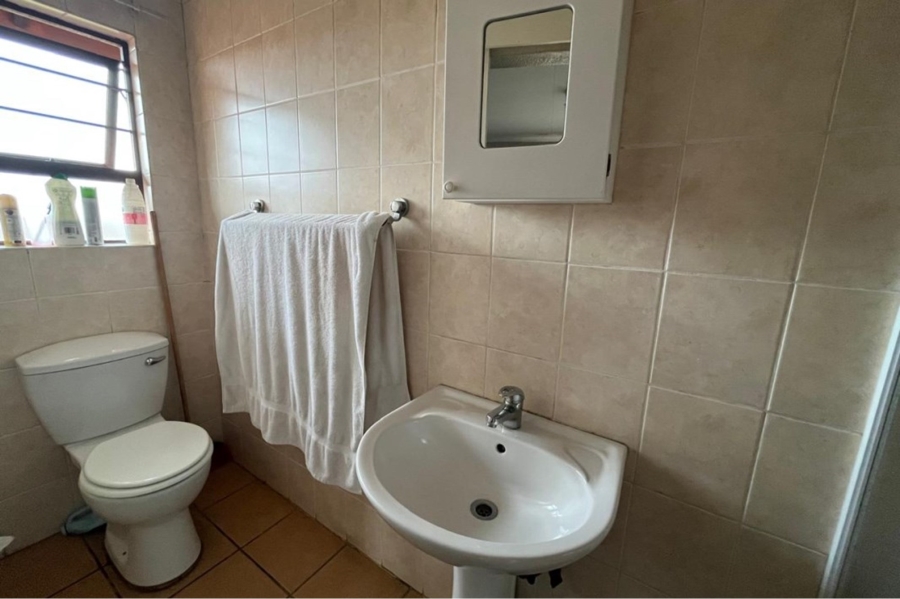 2 Bedroom Property for Sale in Bedfordview Gauteng
