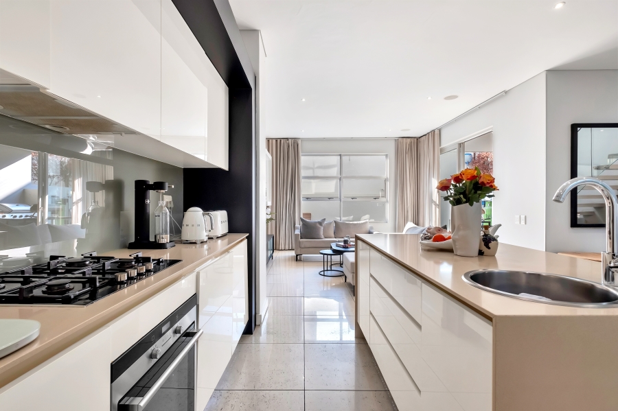 3 Bedroom Property for Sale in Atholl Gauteng