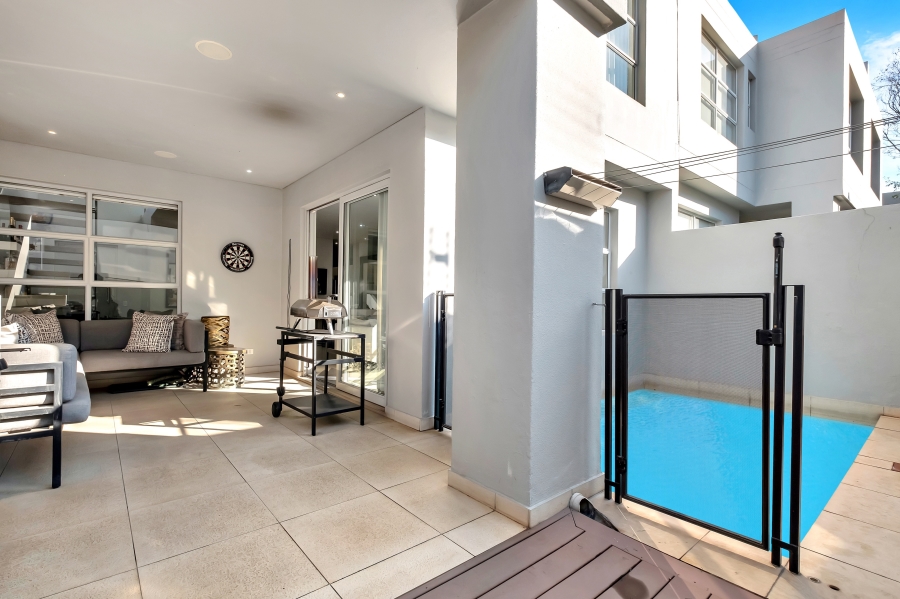 3 Bedroom Property for Sale in Atholl Gauteng