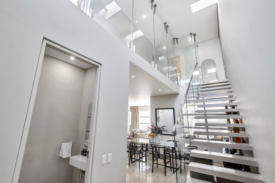 3 Bedroom Property for Sale in Atholl Gauteng