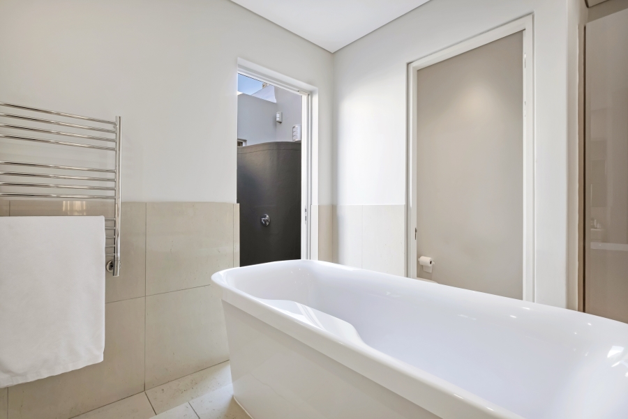 3 Bedroom Property for Sale in Atholl Gauteng
