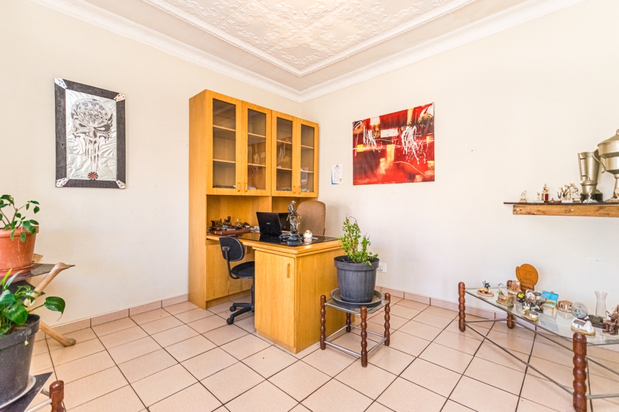 5 Bedroom Property for Sale in Krugersdorp West Gauteng