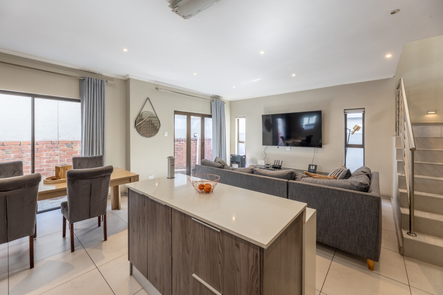 3 Bedroom Property for Sale in Bryanston Gauteng