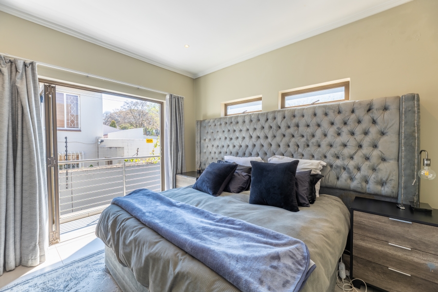 3 Bedroom Property for Sale in Bryanston Gauteng